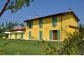 holiday farm Ai Ciliegi Calmasino di Bardolino holiday farm Ai Ciliegi Calmasino di Bardolino