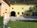 bed & breakfast Corte Barbieri Ceraino di Dolcè bed & breakfast Corte Barbieri Ceraino di Dolcè